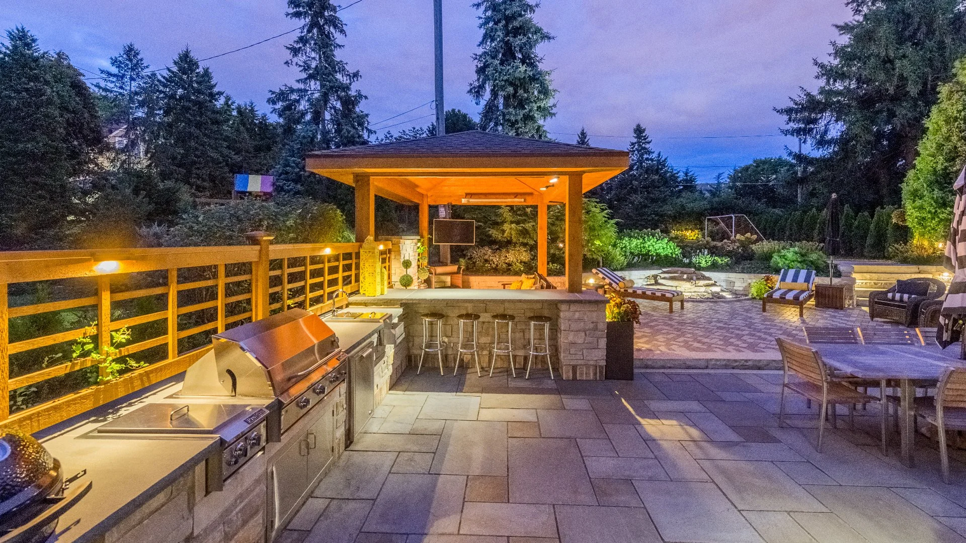 Outdoor kitchens