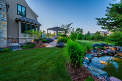 6-Mequon-Water-Feature