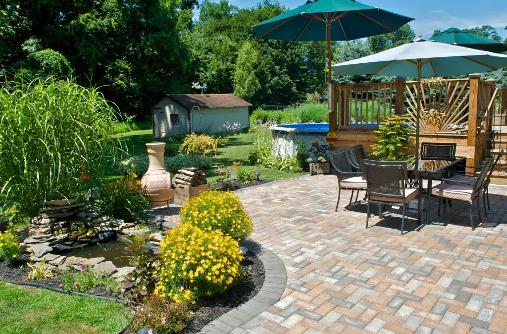 Patio Landscaping Ideas For Your Milwaukee Home- Featured Image